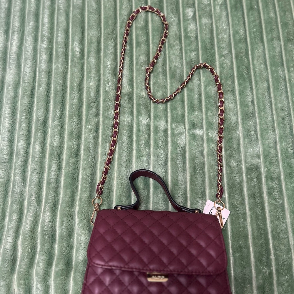 Aldo Quilted Burgundy Crossbody Bag - Picture 3 of 6